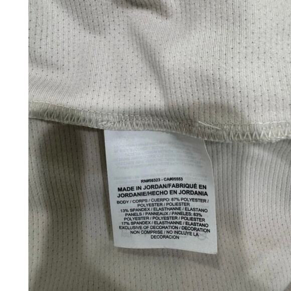 Nike Women’s Pro Hyperwarm Mock Neck Pullover White And Tan - Picture 6 of 6